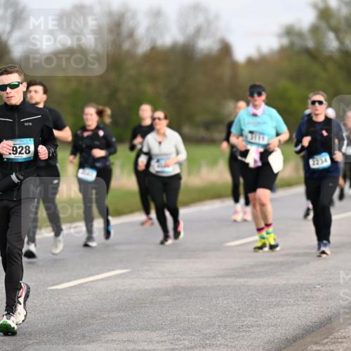 12.04.2026 - 45. Internationalen Wilhelmsburger Insellauf Dr. Thomas Lammeyer http://msf.ph/oto/9436671 12.04.2026 09:28:26 Laufen 3111, 928, 2234 meine-sportfotos.de