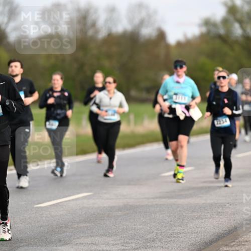 12.04.2026 - 45. Internationalen Wilhelmsburger Insellauf Dr. Thomas Lammeyer http://msf.ph/oto/9436673 12.04.2026 09:28:27 Laufen 2928 meine-sportfotos.de