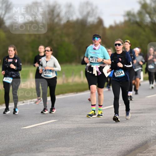 12.04.2026 - 45. Internationalen Wilhelmsburger Insellauf Dr. Thomas Lammeyer http://msf.ph/oto/9436680 12.04.2026 09:28:27 Laufen 3003, 4582, 4586, 311, 2234, 2520 meine-sportfotos.de