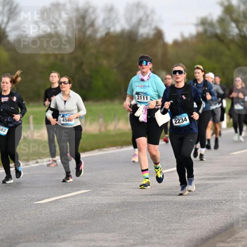 12.04.2026 - 45. Internationalen Wilhelmsburger Insellauf Dr. Thomas Lammeyer http://msf.ph/oto/9436682 12.04.2026 09:28:28 Laufen 3003, 4582, 45, 6, 3111, 2234, 2528 meine-sportfotos.de