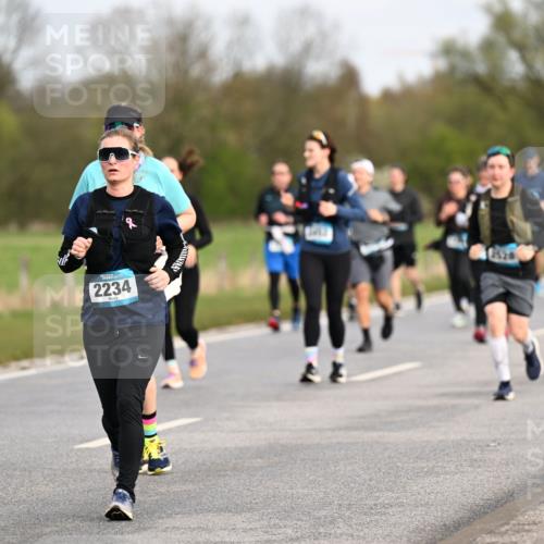 12.04.2026 - 45. Internationalen Wilhelmsburger Insellauf Dr. Thomas Lammeyer http://msf.ph/oto/9436697 12.04.2026 09:28:30 Laufen 4586, 2234 meine-sportfotos.de