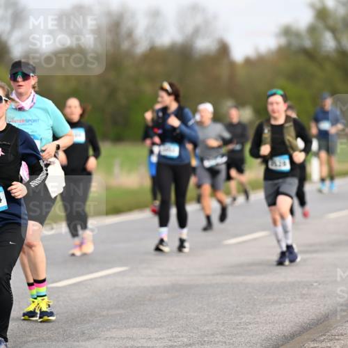 12.04.2026 - 45. Internationalen Wilhelmsburger Insellauf Dr. Thomas Lammeyer http://msf.ph/oto/9436703 12.04.2026 09:28:31 Laufen 2234 meine-sportfotos.de