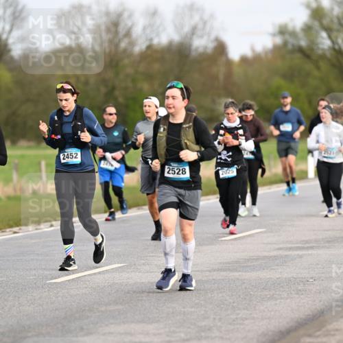 12.04.2026 - 45. Internationalen Wilhelmsburger Insellauf Dr. Thomas Lammeyer http://msf.ph/oto/9436714 12.04.2026 09:28:33 Laufen 2489, 2452, 2528, 2025, 2526 meine-sportfotos.de