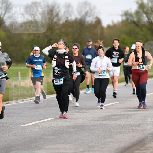 12.04.2026 - 45. Internationalen Wilhelmsburger Insellauf Dr. Thomas Lammeyer http://msf.ph/oto/9436735 12.04.2026 09:28:36 Laufen 24, 250, 5035, 2025, 2527, 2817, 2526 meine-sportfotos.de