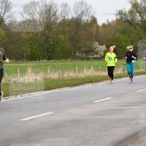12.04.2026 - 45. Internationalen Wilhelmsburger Insellauf Dr. Thomas Lammeyer http://msf.ph/oto/9436792 12.04.2026 09:28:45 Laufen 4485, 5616, 22, 2244 meine-sportfotos.de