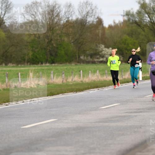 12.04.2026 - 45. Internationalen Wilhelmsburger Insellauf Dr. Thomas Lammeyer http://msf.ph/oto/9436795 12.04.2026 09:28:46 Laufen 4485, 5616, 2245, 232, 342, 244 meine-sportfotos.de