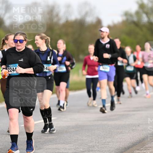 12.04.2026 - 45. Internationalen Wilhelmsburger Insellauf Dr. Thomas Lammeyer http://msf.ph/oto/9436844 12.04.2026 09:28:54 Laufen 2244, 84 meine-sportfotos.de