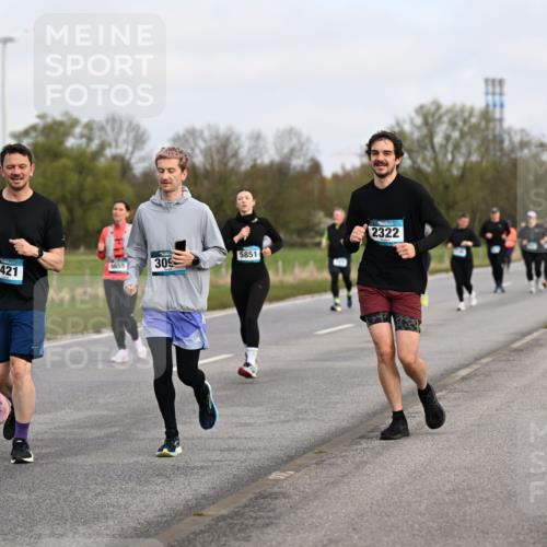 12.04.2026 - 45. Internationalen Wilhelmsburger Insellauf Dr. Thomas Lammeyer http://msf.ph/oto/9436902 12.04.2026 09:29:04 Laufen 5851, 3421, 5655, 309, 2518, 579, 2322 meine-sportfotos.de