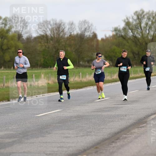 12.04.2026 - 45. Internationalen Wilhelmsburger Insellauf Dr. Thomas Lammeyer http://msf.ph/oto/9436926 12.04.2026 09:29:08 Laufen 473, 2424, 3688, 2146, 2697 meine-sportfotos.de