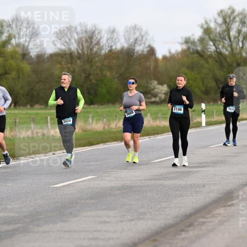 12.04.2026 - 45. Internationalen Wilhelmsburger Insellauf Dr. Thomas Lammeyer http://msf.ph/oto/9436933 12.04.2026 09:29:09 Laufen 4737, 2424, 3688, 2146, 2698, 2697, 52, 4374 meine-sportfotos.de