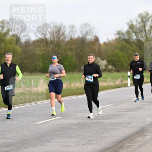 12.04.2026 - 45. Internationalen Wilhelmsburger Insellauf Dr. Thomas Lammeyer http://msf.ph/oto/9436944 12.04.2026 09:29:11 Laufen 737, 3686, 2697, 2146, 2424, 2698 meine-sportfotos.de