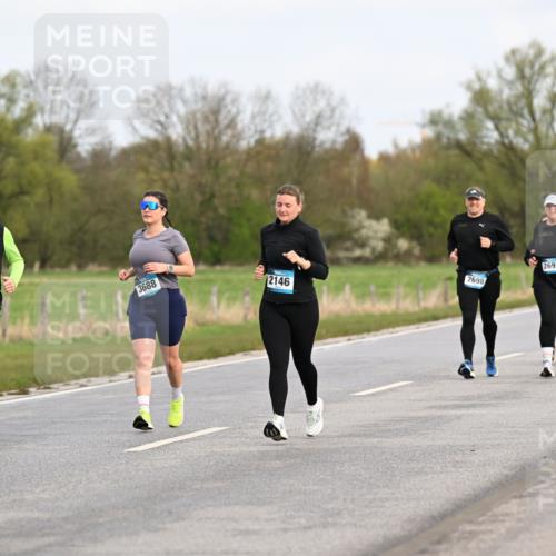 12.04.2026 - 45. Internationalen Wilhelmsburger Insellauf Dr. Thomas Lammeyer http://msf.ph/oto/9436949 12.04.2026 09:29:12 Laufen 2424, 3688, 2697, 4974, 2698, 2146 meine-sportfotos.de