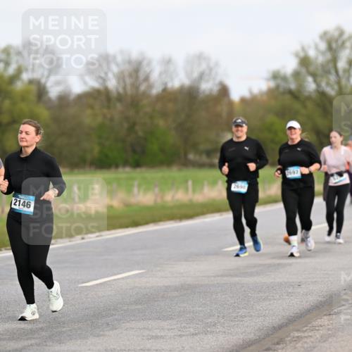 12.04.2026 - 45. Internationalen Wilhelmsburger Insellauf Dr. Thomas Lammeyer http://msf.ph/oto/9436965 12.04.2026 09:29:14 Laufen 3688, 2146, 2690, 2697 meine-sportfotos.de