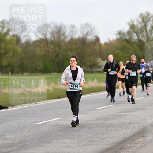 12.04.2026 - 45. Internationalen Wilhelmsburger Insellauf Dr. Thomas Lammeyer http://msf.ph/oto/9437013 12.04.2026 09:29:23 Laufen 52, 4374 meine-sportfotos.de