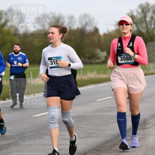 12.04.2026 - 45. Internationalen Wilhelmsburger Insellauf Dr. Thomas Lammeyer http://msf.ph/oto/9437082 12.04.2026 09:29:34 Laufen 3884, 310, 3080 meine-sportfotos.de