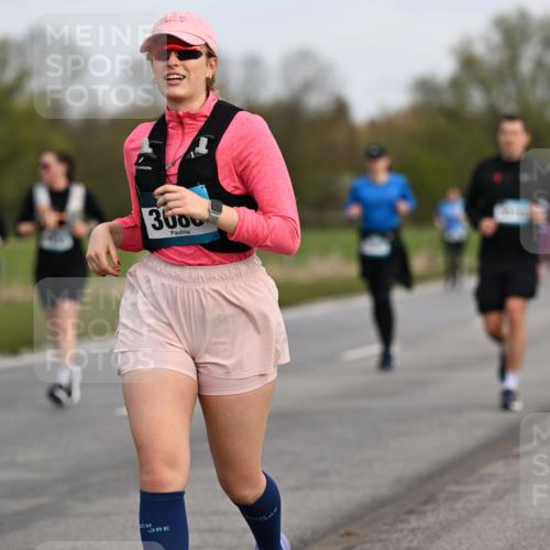 12.04.2026 - 45. Internationalen Wilhelmsburger Insellauf Dr. Thomas Lammeyer http://msf.ph/oto/9437093 12.04.2026 09:29:36 Laufen 300 meine-sportfotos.de