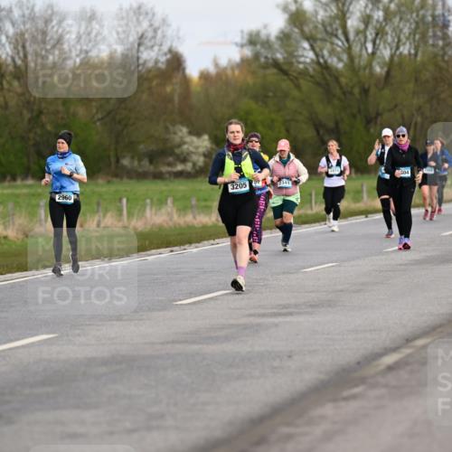 12.04.2026 - 45. Internationalen Wilhelmsburger Insellauf Dr. Thomas Lammeyer http://msf.ph/oto/9437119 12.04.2026 09:29:43 Laufen 3474, 304, 2960, 3205, 2341, 2788 meine-sportfotos.de