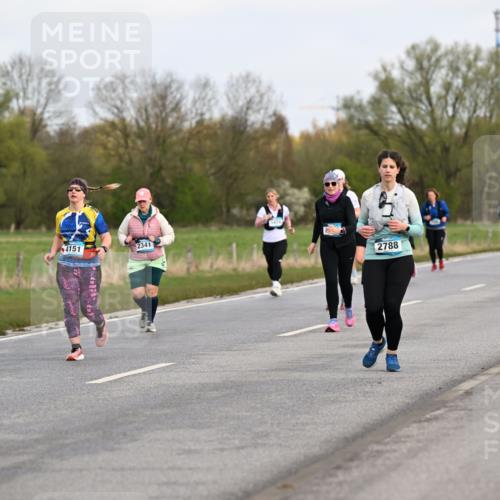 12.04.2026 - 45. Internationalen Wilhelmsburger Insellauf Dr. Thomas Lammeyer http://msf.ph/oto/9437157 12.04.2026 09:29:50 Laufen 4151, 2341, 2788, 3058 meine-sportfotos.de