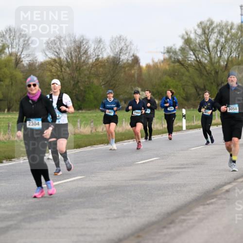 12.04.2026 - 45. Internationalen Wilhelmsburger Insellauf Dr. Thomas Lammeyer http://msf.ph/oto/9437190 12.04.2026 09:29:56 Laufen 2304, 467, 2468, 79, 2680, 583, 3058, 2135, 2498 meine-sportfotos.de