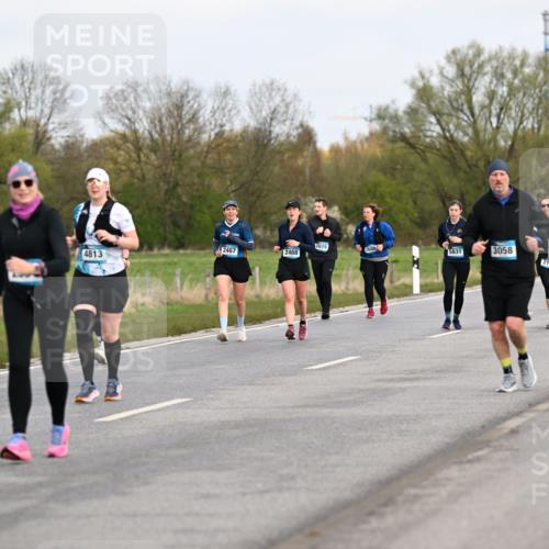 12.04.2026 - 45. Internationalen Wilhelmsburger Insellauf Dr. Thomas Lammeyer http://msf.ph/oto/9437192 12.04.2026 09:29:56 Laufen 2679, 4813, 2467, 2468, 2680, 5831, 3058, 2135, 2498 meine-sportfotos.de