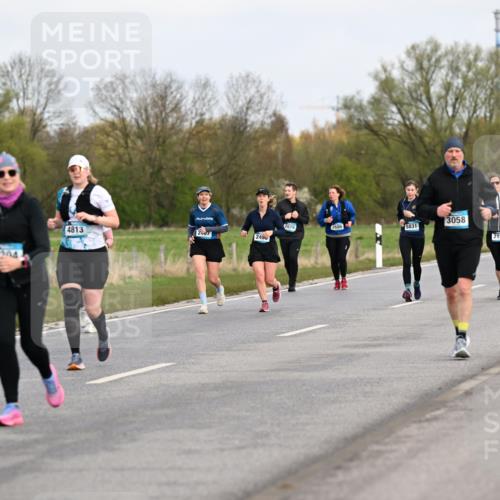 12.04.2026 - 45. Internationalen Wilhelmsburger Insellauf Dr. Thomas Lammeyer http://msf.ph/oto/9437193 12.04.2026 09:29:56 Laufen 2204, 4813, 2407, 2679, 2680, 5831, 240, 3058, 2135, 2498 meine-sportfotos.de