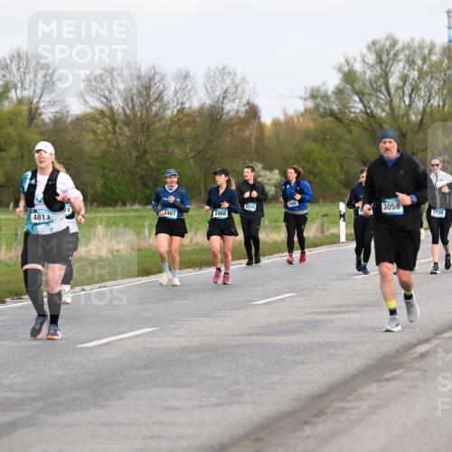 12.04.2026 - 45. Internationalen Wilhelmsburger Insellauf Dr. Thomas Lammeyer http://msf.ph/oto/9437197 12.04.2026 09:29:57 Laufen 2680, 2679, 3058, 74, 2135, 2467, 2468, 4813 meine-sportfotos.de