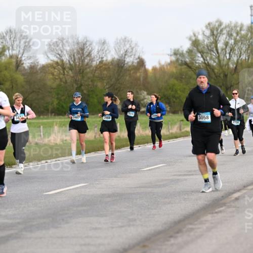 12.04.2026 - 45. Internationalen Wilhelmsburger Insellauf Dr. Thomas Lammeyer http://msf.ph/oto/9437203 12.04.2026 09:29:58 Laufen 2467, 4813, 347, 2468, 2679, 3058, 2135, 2498 meine-sportfotos.de
