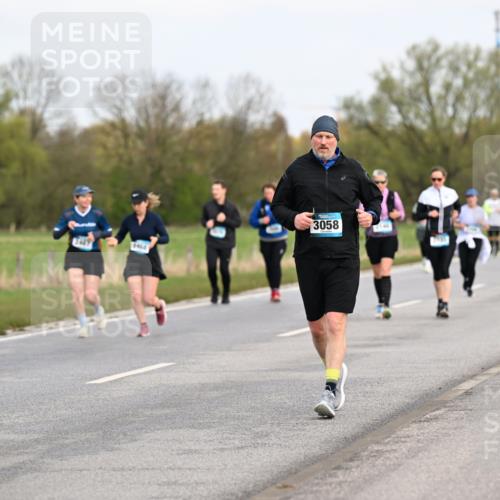 12.04.2026 - 45. Internationalen Wilhelmsburger Insellauf Dr. Thomas Lammeyer http://msf.ph/oto/9437215 12.04.2026 09:30:00 Laufen 3474, 3058 meine-sportfotos.de