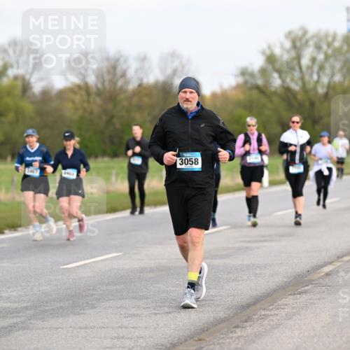 12.04.2026 - 45. Internationalen Wilhelmsburger Insellauf Dr. Thomas Lammeyer http://msf.ph/oto/9437220 12.04.2026 09:30:00 Laufen 3058 meine-sportfotos.de