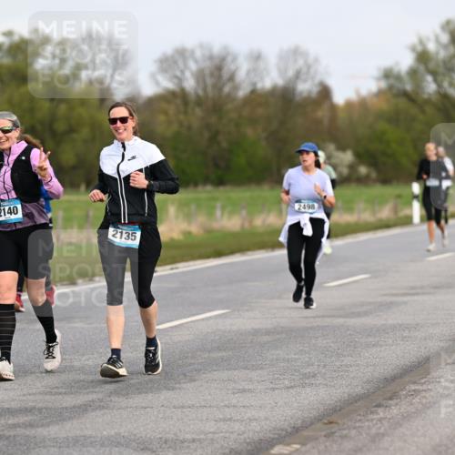 12.04.2026 - 45. Internationalen Wilhelmsburger Insellauf Dr. Thomas Lammeyer http://msf.ph/oto/9437254 12.04.2026 09:30:08 Laufen 2140, 2135, 2498 meine-sportfotos.de
