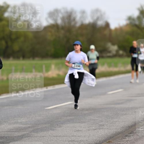12.04.2026 - 45. Internationalen Wilhelmsburger Insellauf Dr. Thomas Lammeyer http://msf.ph/oto/9437260 12.04.2026 09:30:09 Laufen 2135 meine-sportfotos.de