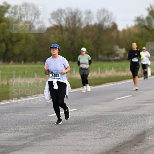 12.04.2026 - 45. Internationalen Wilhelmsburger Insellauf Dr. Thomas Lammeyer http://msf.ph/oto/9437265 12.04.2026 09:30:10 Laufen 2498 meine-sportfotos.de