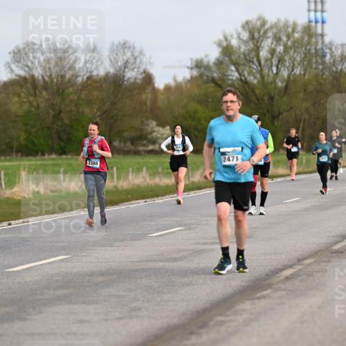12.04.2026 - 45. Internationalen Wilhelmsburger Insellauf Dr. Thomas Lammeyer http://msf.ph/oto/9437403 12.04.2026 09:30:38 Laufen 2388, 3543, 2471, 2450 meine-sportfotos.de