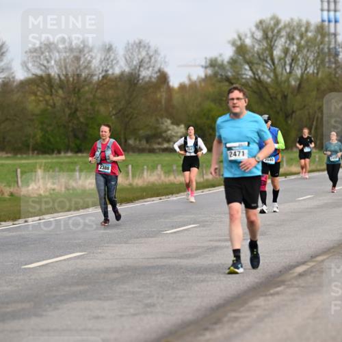 12.04.2026 - 45. Internationalen Wilhelmsburger Insellauf Dr. Thomas Lammeyer http://msf.ph/oto/9437404 12.04.2026 09:30:38 Laufen 2388, 2471, 2040, 2450 meine-sportfotos.de