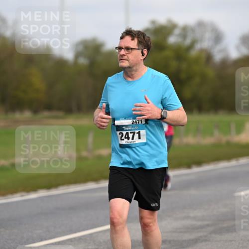 12.04.2026 - 45. Internationalen Wilhelmsburger Insellauf Dr. Thomas Lammeyer http://msf.ph/oto/9437420 12.04.2026 09:30:43 Laufen 2471, 2471 meine-sportfotos.de