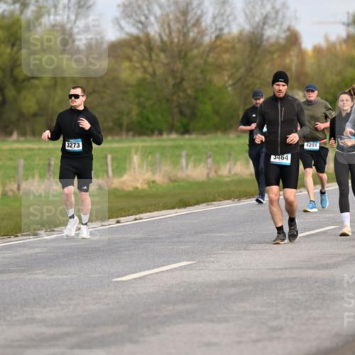 12.04.2026 - 45. Internationalen Wilhelmsburger Insellauf Dr. Thomas Lammeyer http://msf.ph/oto/9437464 12.04.2026 09:31:03 Laufen 3273, 3464, 4201 meine-sportfotos.de