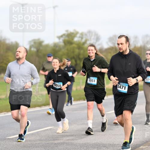 12.04.2026 - 45. Internationalen Wilhelmsburger Insellauf Dr. Thomas Lammeyer http://msf.ph/oto/9437504 12.04.2026 09:31:11 Laufen 2524, 2907, 3051, 3050, 5471, 3464 meine-sportfotos.de
