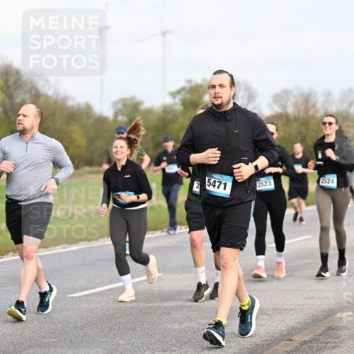 12.04.2026 - 45. Internationalen Wilhelmsburger Insellauf Dr. Thomas Lammeyer http://msf.ph/oto/9437507 12.04.2026 09:31:12 Laufen 3464, 3, 5471, 3, 2523, 2524, 2907 meine-sportfotos.de