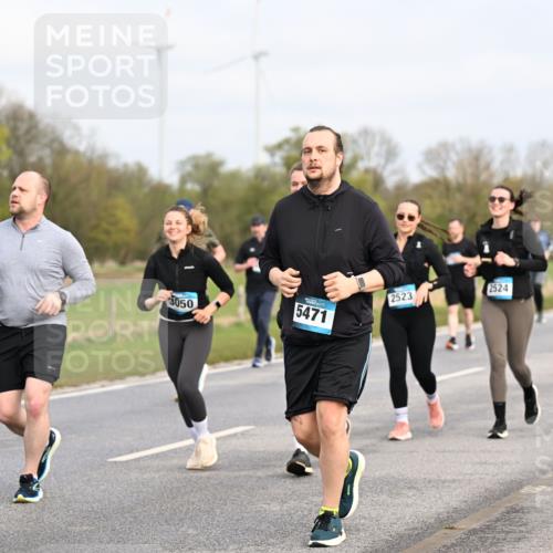 12.04.2026 - 45. Internationalen Wilhelmsburger Insellauf Dr. Thomas Lammeyer http://msf.ph/oto/9437508 12.04.2026 09:31:12 Laufen 2524, 2907, 2523, 3050, 5471, 64 meine-sportfotos.de