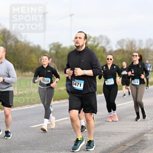12.04.2026 - 45. Internationalen Wilhelmsburger Insellauf Dr. Thomas Lammeyer http://msf.ph/oto/9437509 12.04.2026 09:31:12 Laufen 3050, 5471, 2523, 2524, 2907 meine-sportfotos.de
