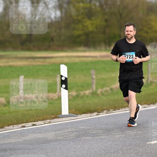 12.04.2026 - 45. Internationalen Wilhelmsburger Insellauf Dr. Thomas Lammeyer http://msf.ph/oto/9437532 12.04.2026 09:31:19 Laufen 2722 meine-sportfotos.de