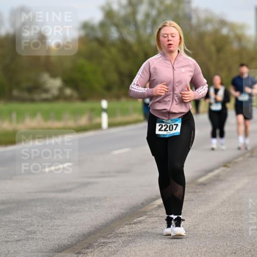 12.04.2026 - 45. Internationalen Wilhelmsburger Insellauf Dr. Thomas Lammeyer http://msf.ph/oto/9437538 12.04.2026 09:31:21 Laufen 2207 meine-sportfotos.de