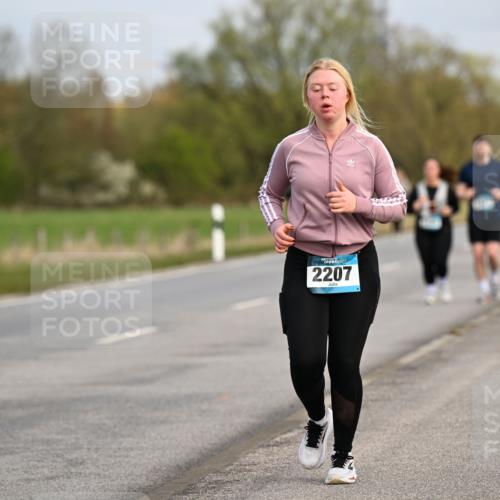 12.04.2026 - 45. Internationalen Wilhelmsburger Insellauf Dr. Thomas Lammeyer http://msf.ph/oto/9437540 12.04.2026 09:31:21 Laufen 2207 meine-sportfotos.de