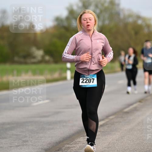 12.04.2026 - 45. Internationalen Wilhelmsburger Insellauf Dr. Thomas Lammeyer http://msf.ph/oto/9437544 12.04.2026 09:31:22 Laufen 2207 meine-sportfotos.de