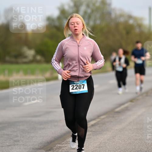 12.04.2026 - 45. Internationalen Wilhelmsburger Insellauf Dr. Thomas Lammeyer http://msf.ph/oto/9437545 12.04.2026 09:31:22 Laufen 2207 meine-sportfotos.de