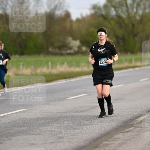 12.04.2026 - 45. Internationalen Wilhelmsburger Insellauf Dr. Thomas Lammeyer http://msf.ph/oto/9437625 12.04.2026 09:31:37 Laufen 2233 meine-sportfotos.de