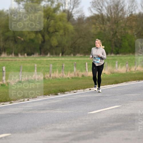 12.04.2026 - 45. Internationalen Wilhelmsburger Insellauf Dr. Thomas Lammeyer http://msf.ph/oto/9437641 12.04.2026 09:31:45 Laufen 2161 meine-sportfotos.de