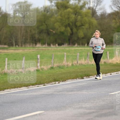 12.04.2026 - 45. Internationalen Wilhelmsburger Insellauf Dr. Thomas Lammeyer http://msf.ph/oto/9437650 12.04.2026 09:31:46 Laufen 2161 meine-sportfotos.de