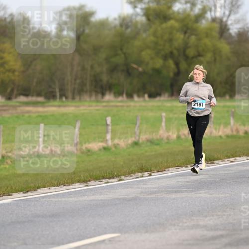 12.04.2026 - 45. Internationalen Wilhelmsburger Insellauf Dr. Thomas Lammeyer http://msf.ph/oto/9437656 12.04.2026 09:31:47 Laufen 2161 meine-sportfotos.de