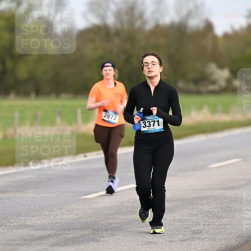 12.04.2026 - 45. Internationalen Wilhelmsburger Insellauf Dr. Thomas Lammeyer http://msf.ph/oto/9437705 12.04.2026 09:32:11 Laufen 2872, 3371 meine-sportfotos.de